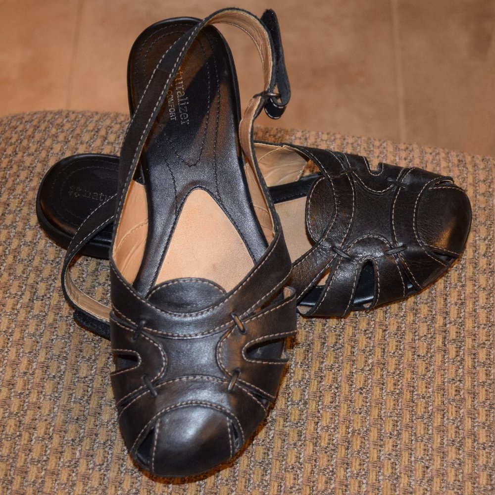 Naturalizer Sandals - Picture 2 of 4